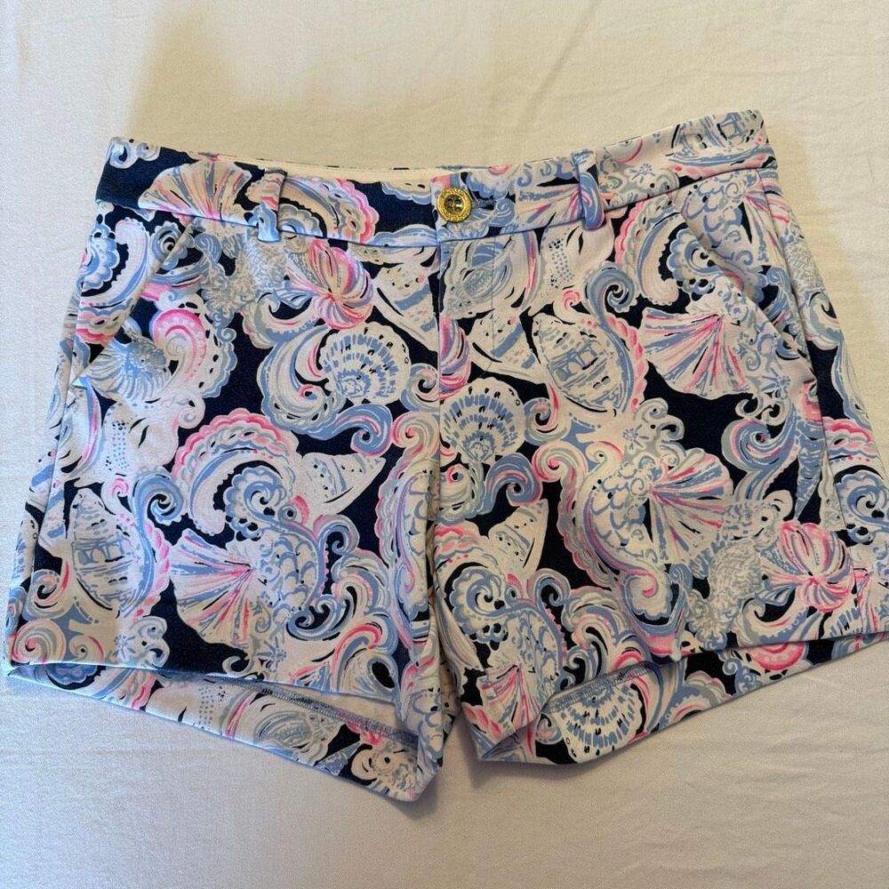 Lilly Pulitzer | Blue Pink Seashell Print Shorts Flat Front | Size 2